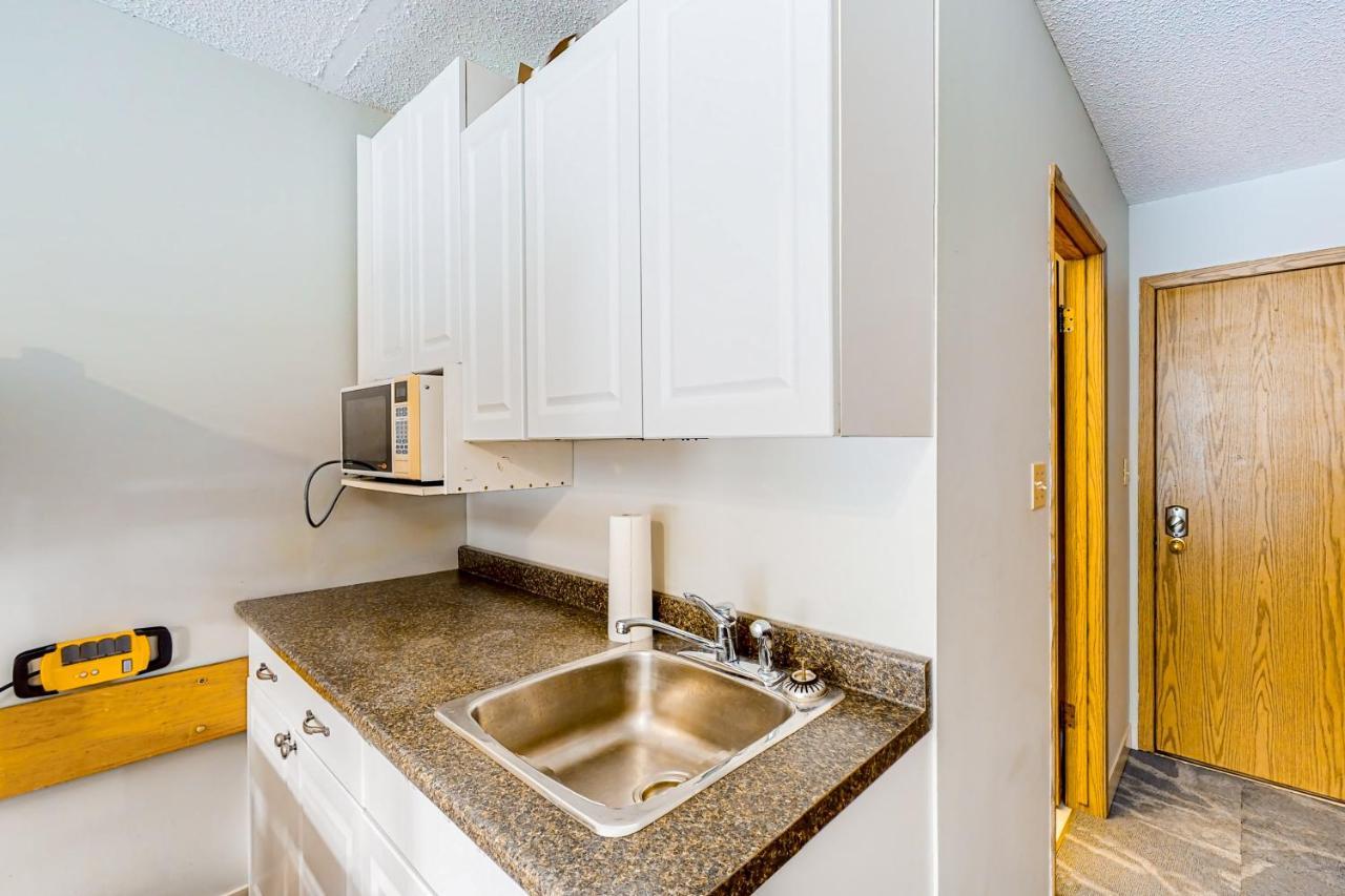 Whitefoot Lodge 314 Big White Esterno foto